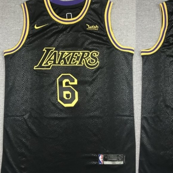 Lebron James Jersey - Picture 1 of 2